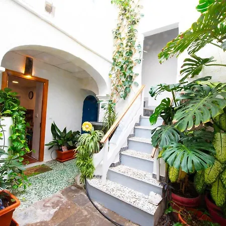 Casa Levante Old Town Apartment